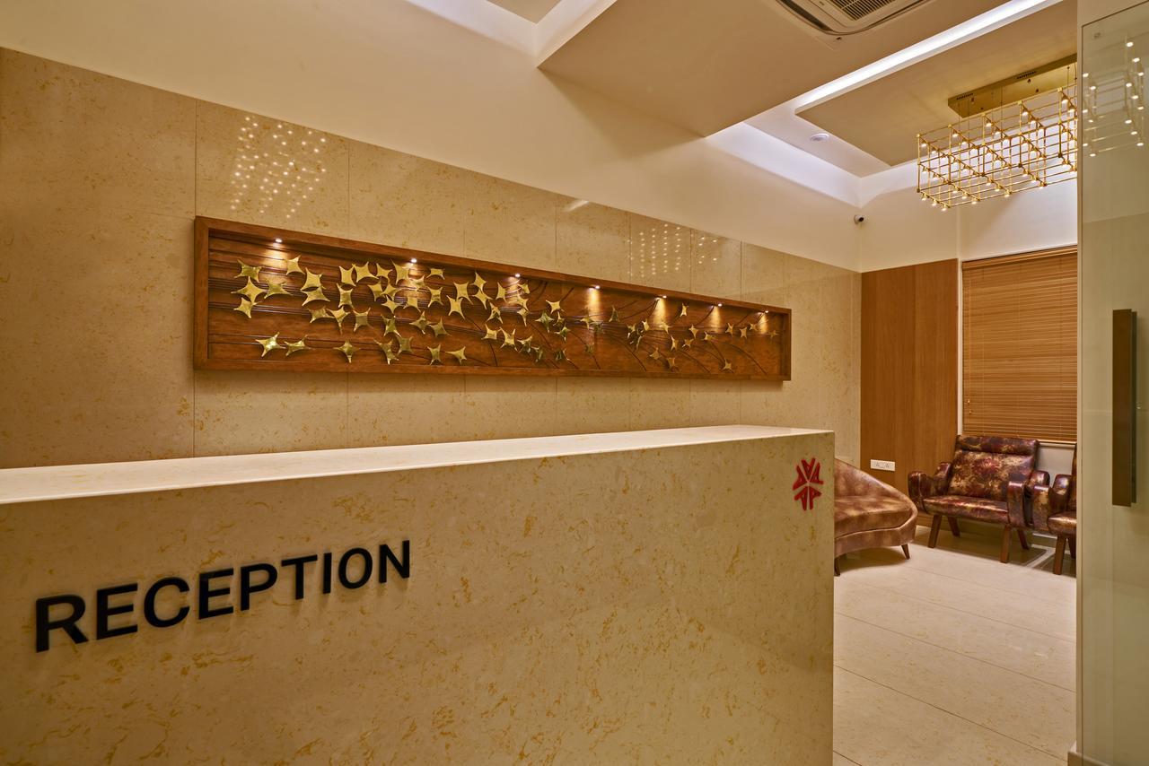 Hotel Atharv Top Rated Business Hotel In Kolhapur Esterno foto
