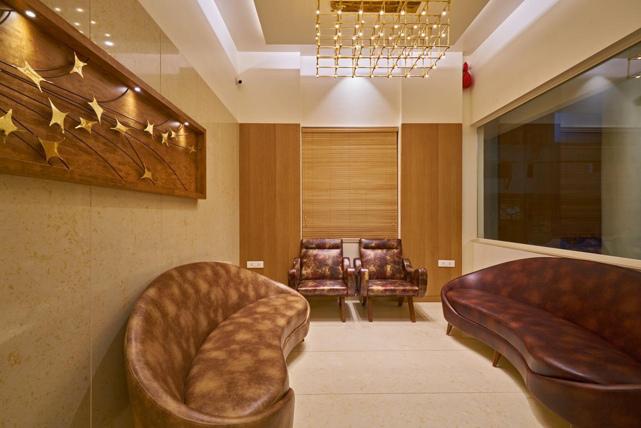 Hotel Atharv Top Rated Business Hotel In Kolhapur Esterno foto