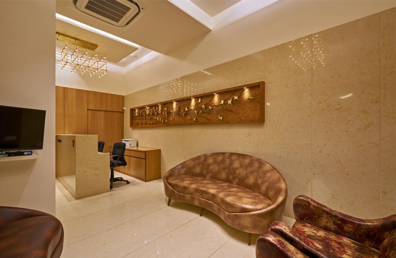 Hotel Atharv Top Rated Business Hotel In Kolhapur Esterno foto