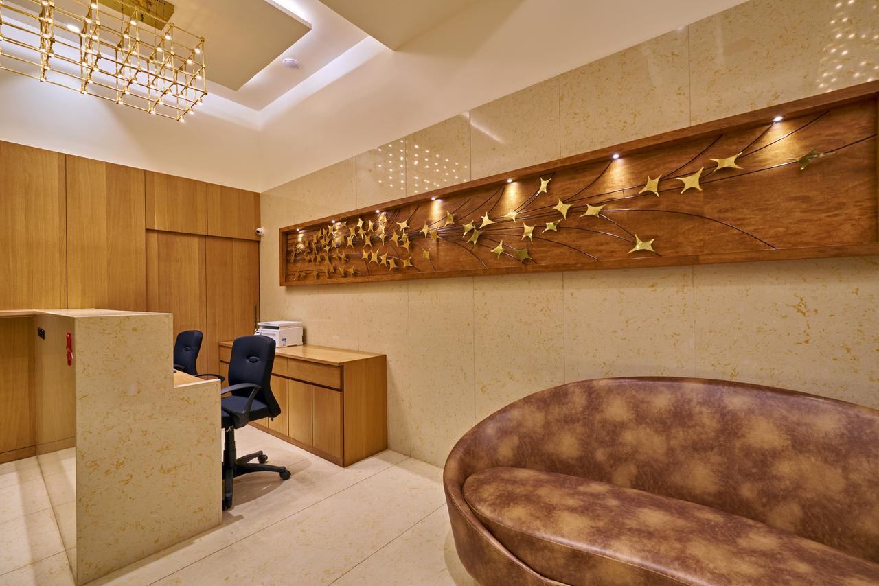 Hotel Atharv Top Rated Business Hotel In Kolhapur Esterno foto
