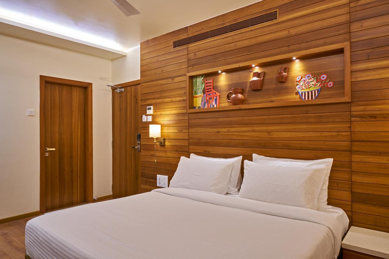 Hotel Atharv Top Rated Business Hotel In Kolhapur Esterno foto