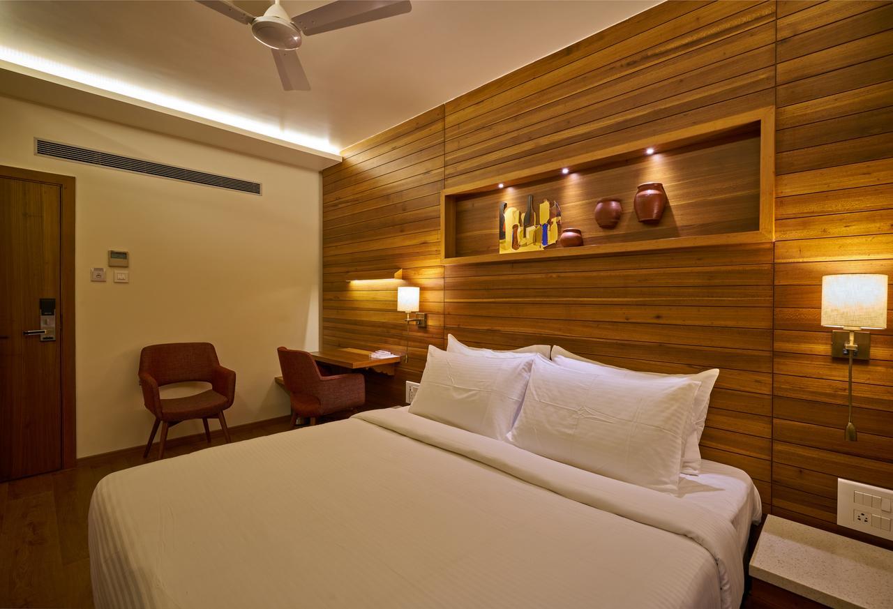 Hotel Atharv Top Rated Business Hotel In Kolhapur Esterno foto