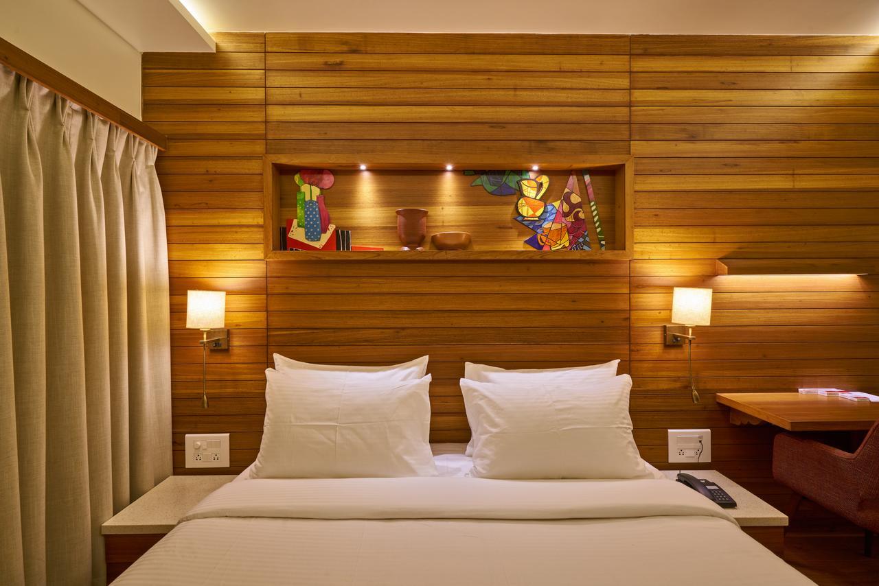 Hotel Atharv Top Rated Business Hotel In Kolhapur Esterno foto