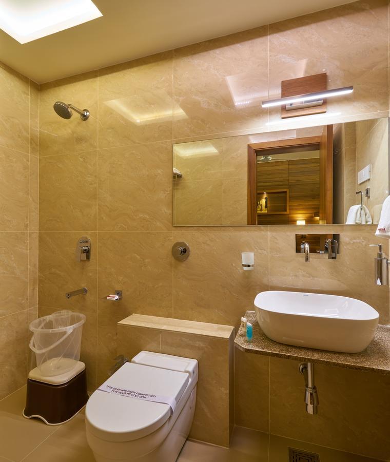 Hotel Atharv Top Rated Business Hotel In Kolhapur Esterno foto