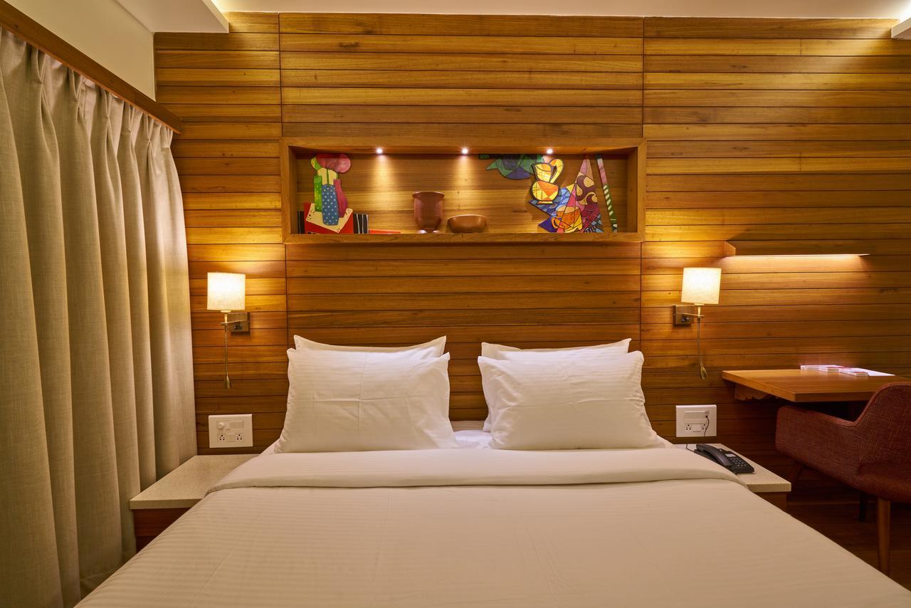 Hotel Atharv Top Rated Business Hotel In Kolhapur Esterno foto